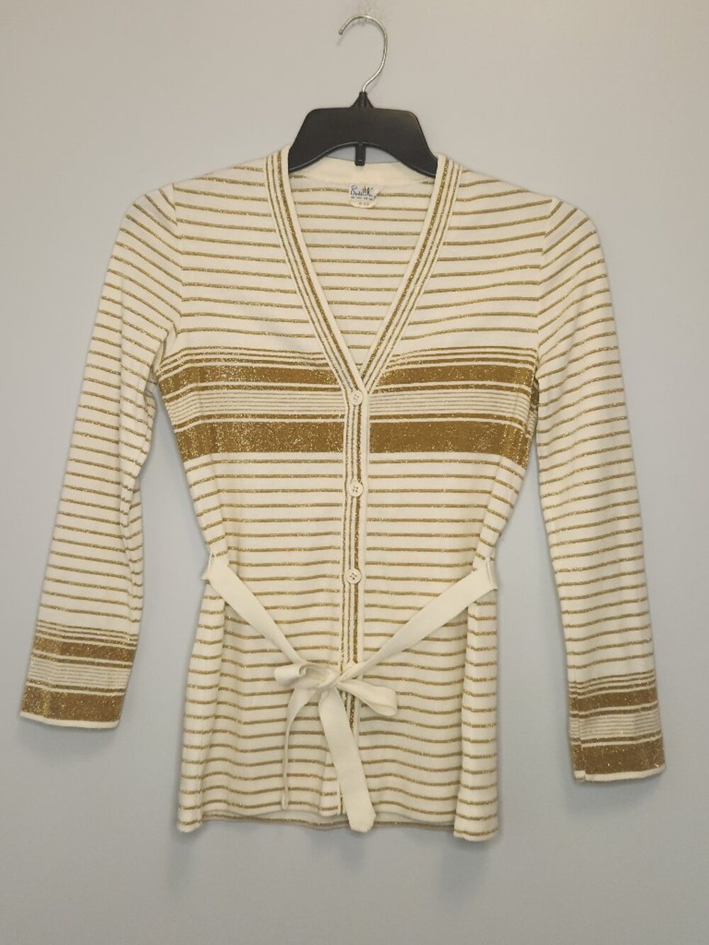 Vintage Bodin Knits Cream and Metallic Gold Sweater with waist tie Size Small